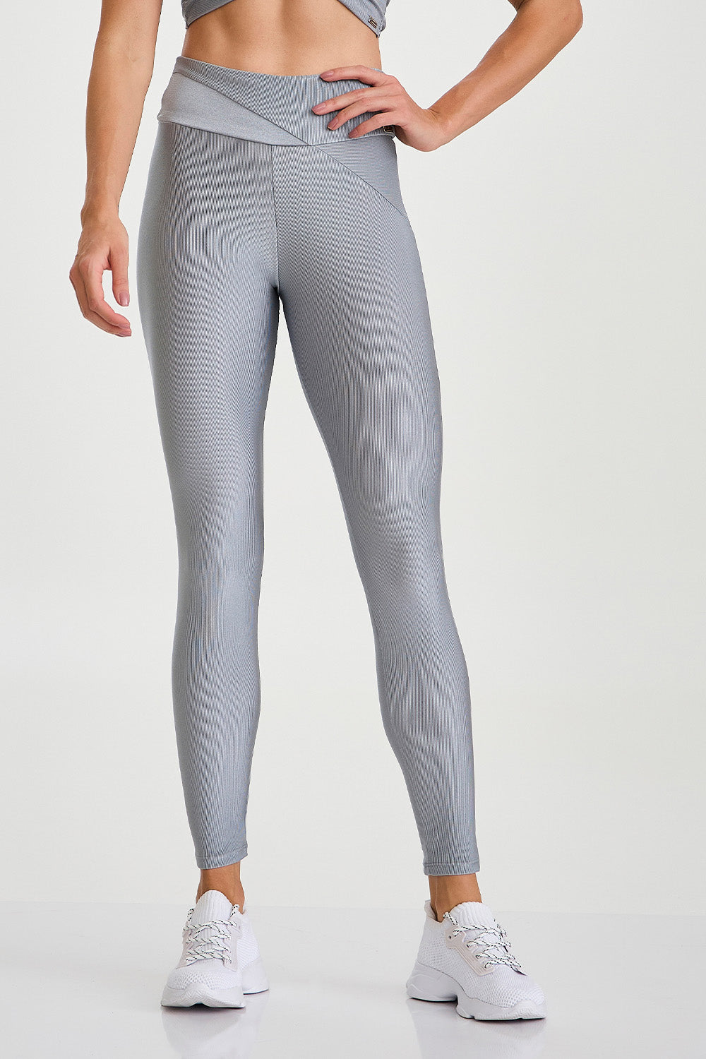 LEGGINS ACANALADOS CON CINTURA ASIMETRICA