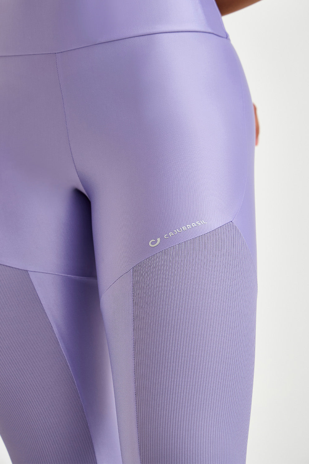 LEGGINS ATLETICA BOLSILLO TRASERO