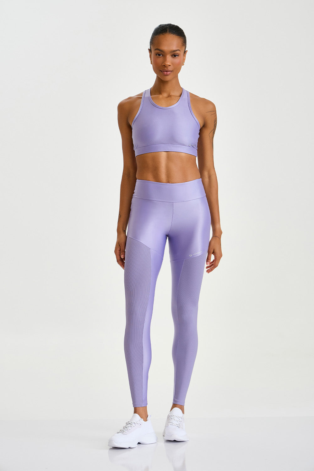 LEGGINS ATLETICA BOLSILLO TRASERO