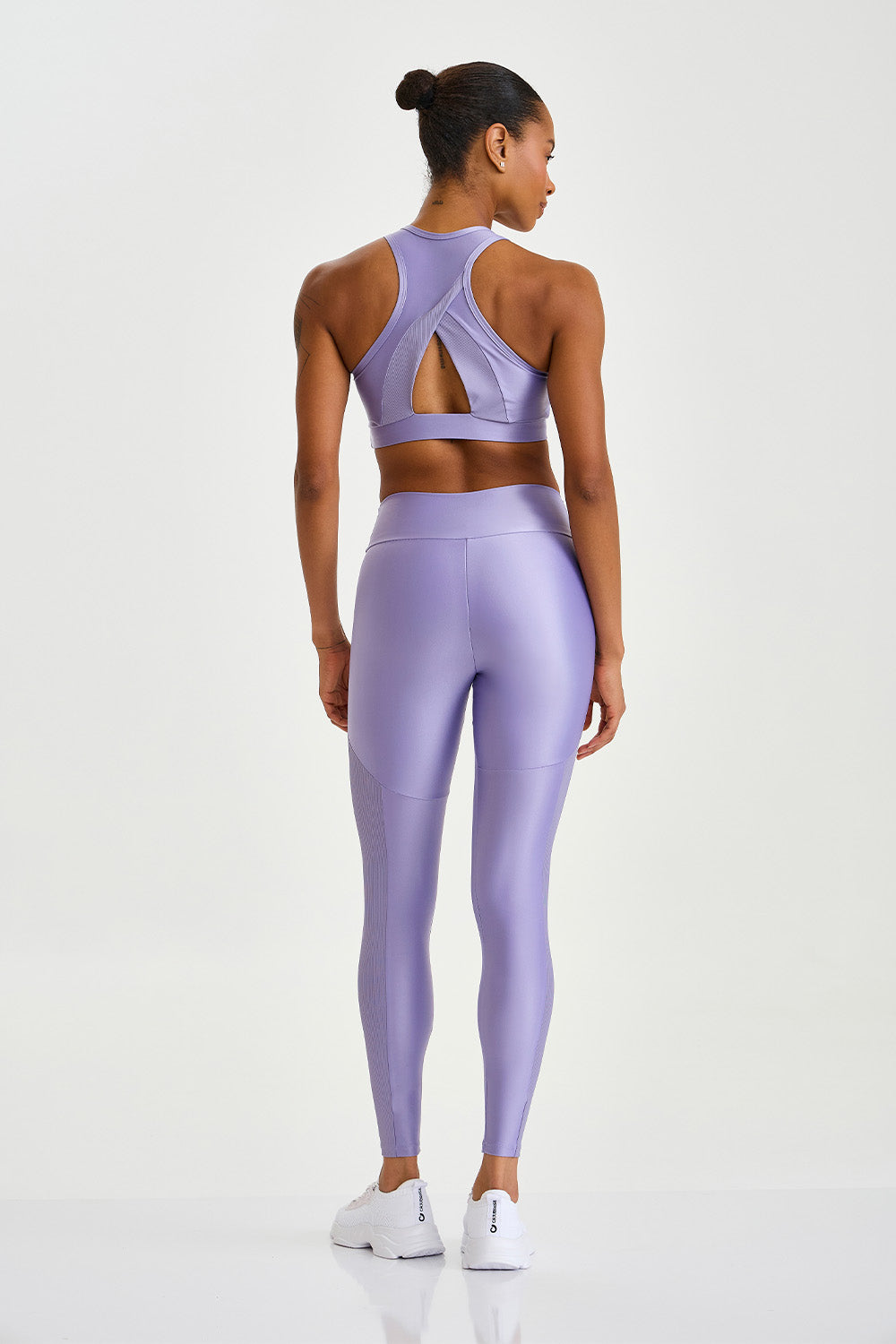 LEGGINS ATLETICA BOLSILLO TRASERO