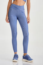 LEGGINS ACANALADOS CON CINTURA ASIMETRICA
