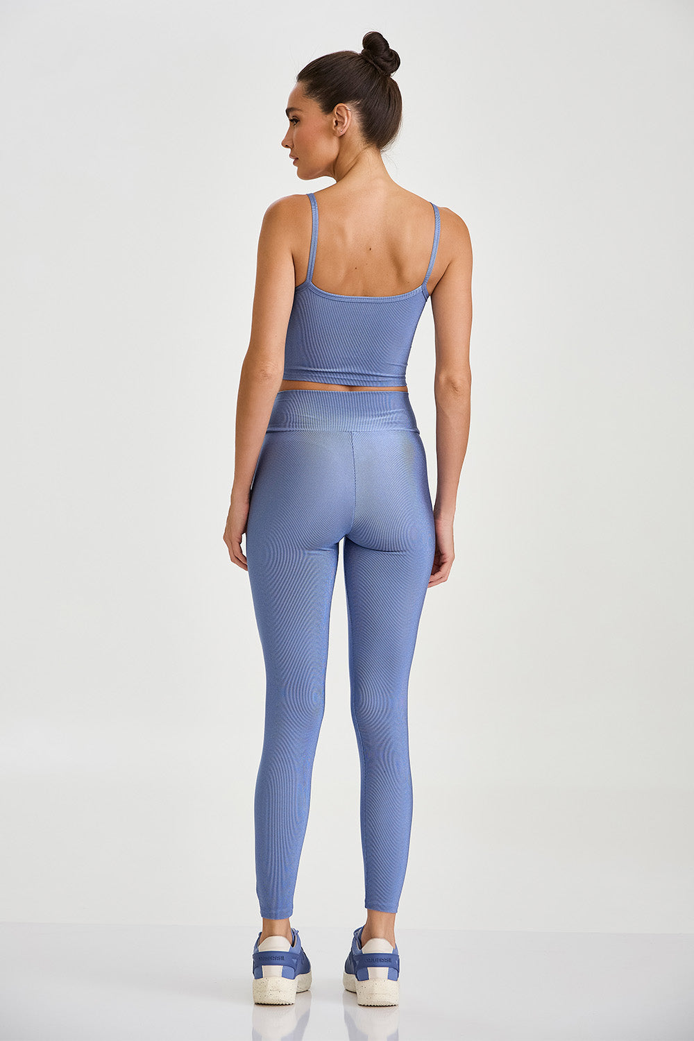 LEGGINS ACANALADOS CON CINTURA ASIMETRICA