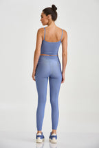 LEGGINS ACANALADOS CON CINTURA ASIMETRICA