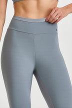 LEGGINS NP CON DETALLE BRILLANTE EN LA PIERNA