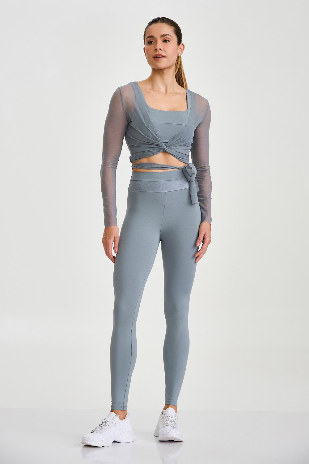 CROPPED DE TULL CON AMARRE FRONTAL