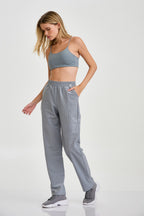 PANTALON ESSENCIAL ACANALADO CON BOLSILLO