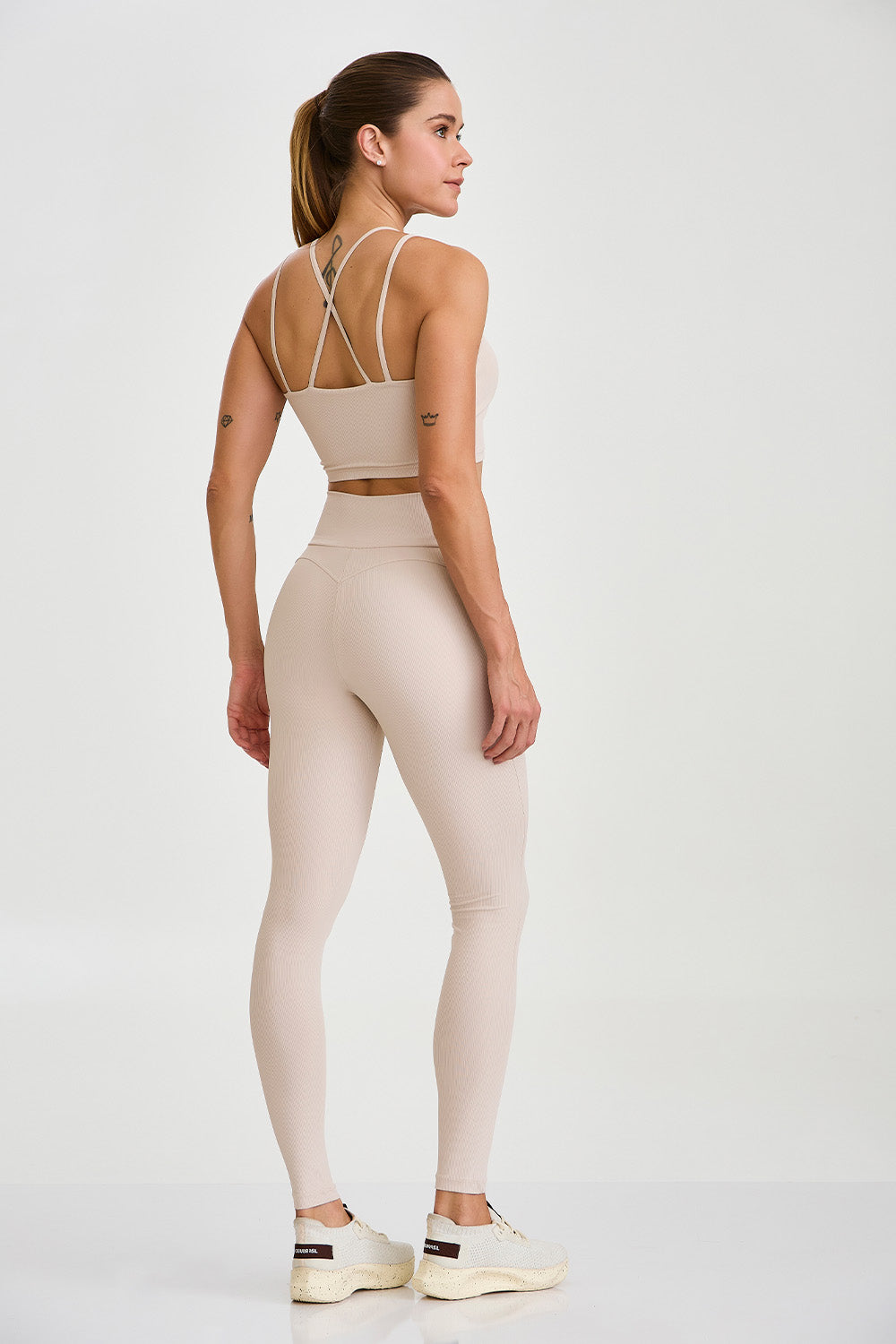 CROPPED ACANALADO DOBLE TIRANTE