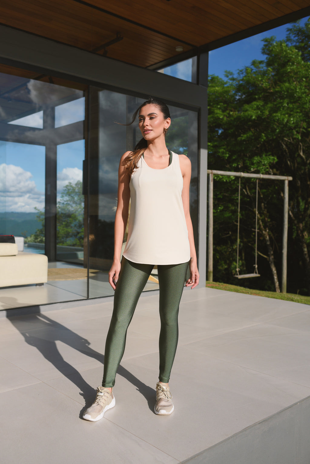 LEGGINS BASICOS DE CORTE TRILOBAL